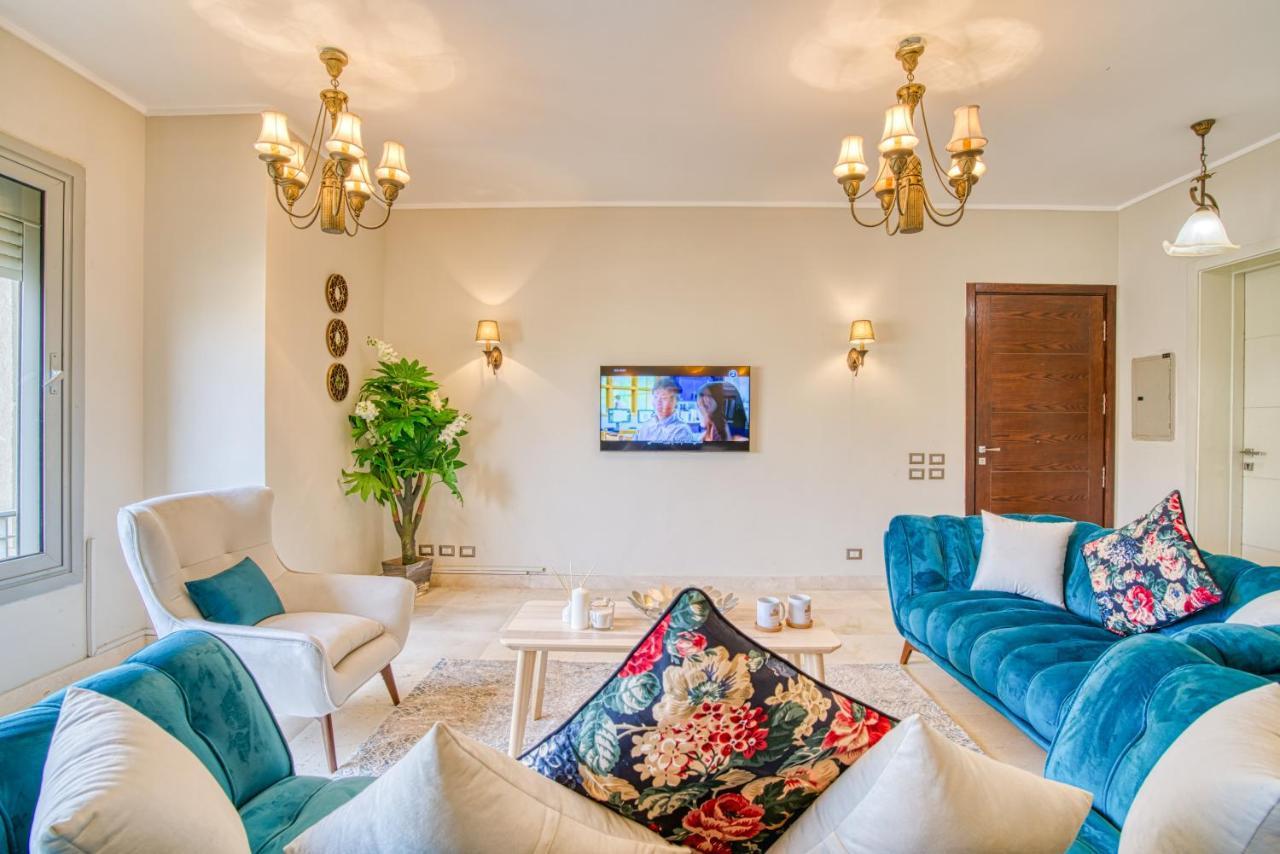 The Suites Near Auc By Elegant Caïro Buitenkant foto
